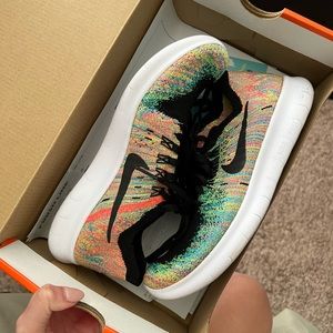 Nike Fly Knit Free Run